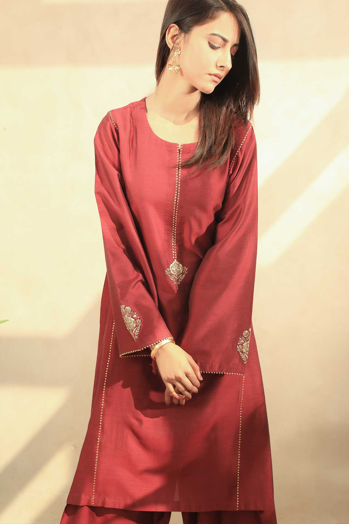 Bold 2 piece Stitched Raw Silk Suit