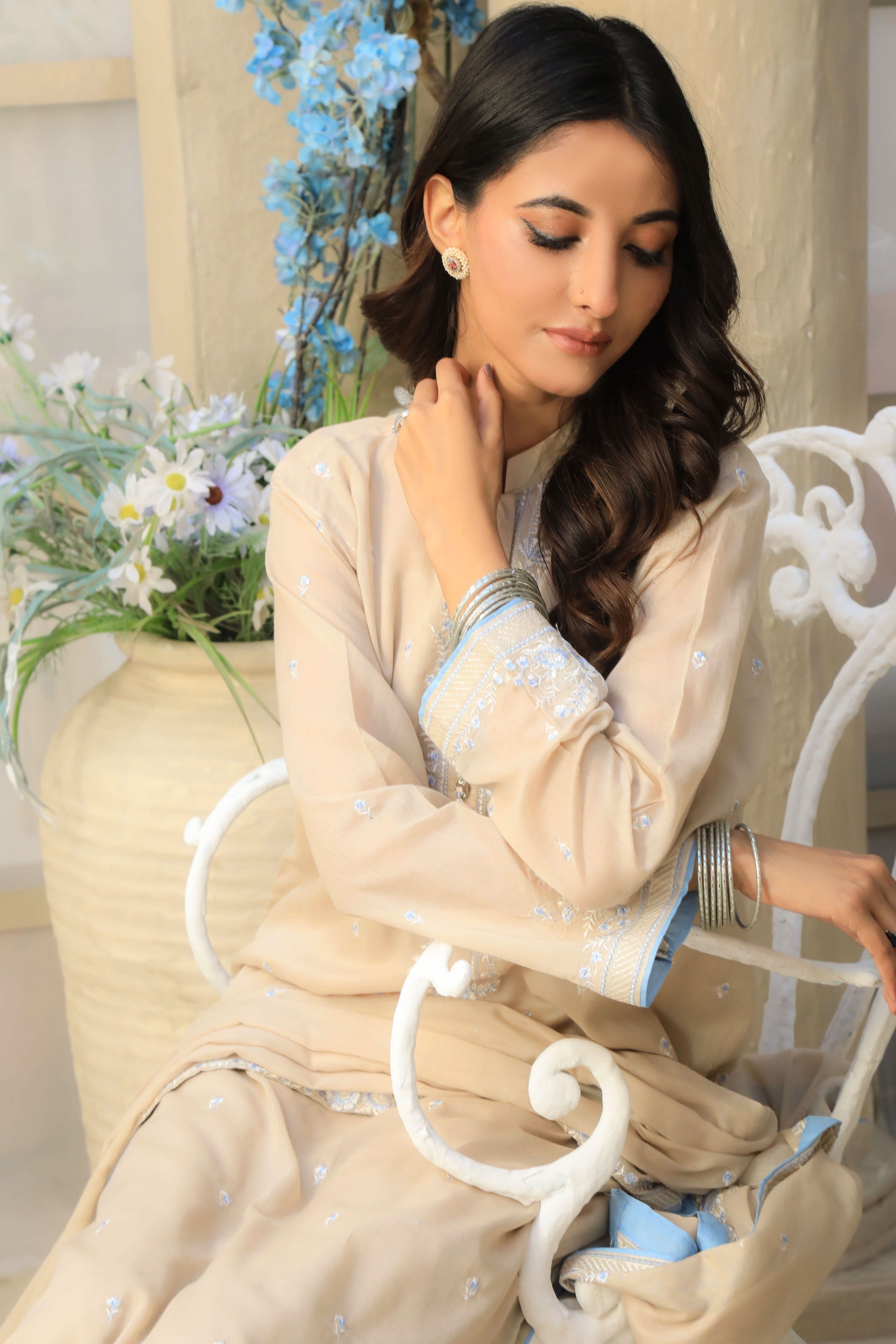 Resilience - 4 Piece Stitched Set