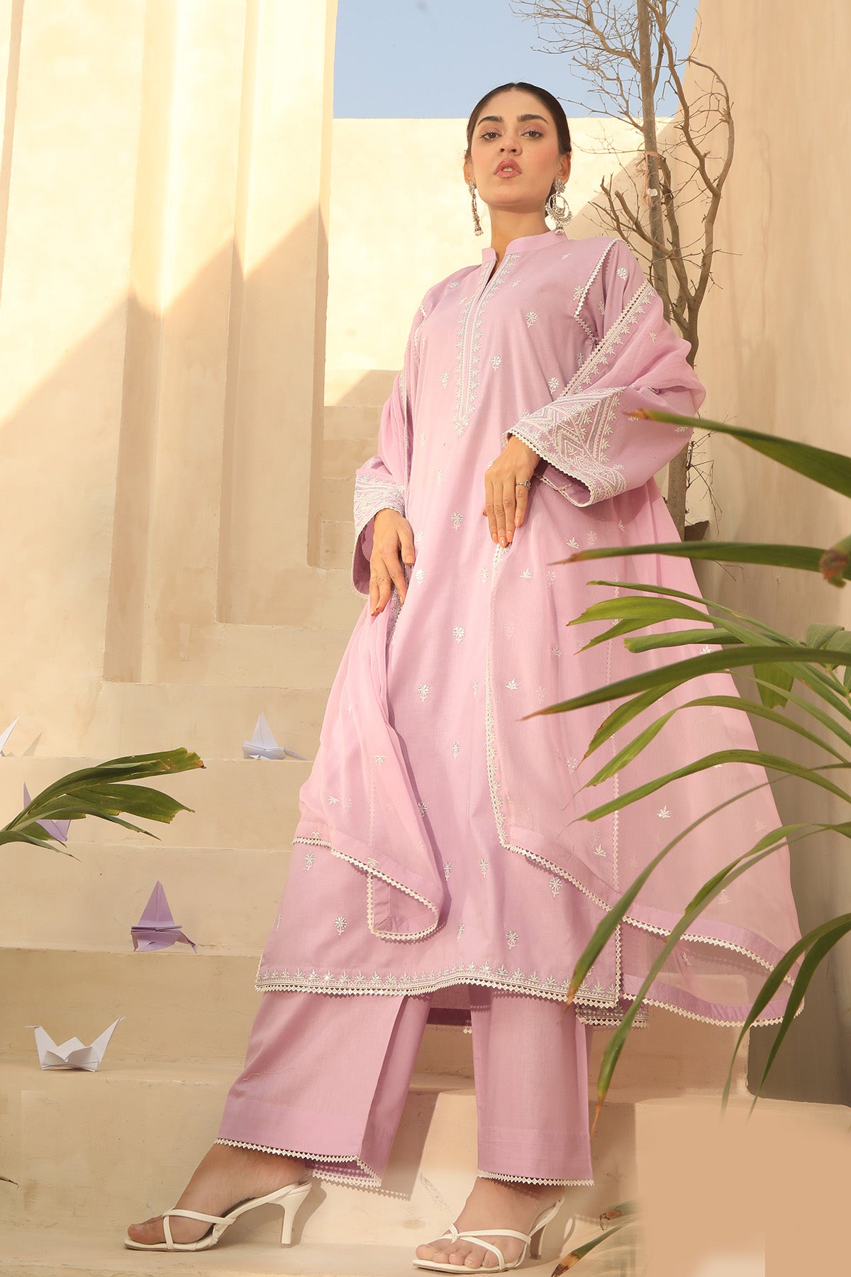 Unique - 3 piece Unstitched Embroidered Lawn Suit
