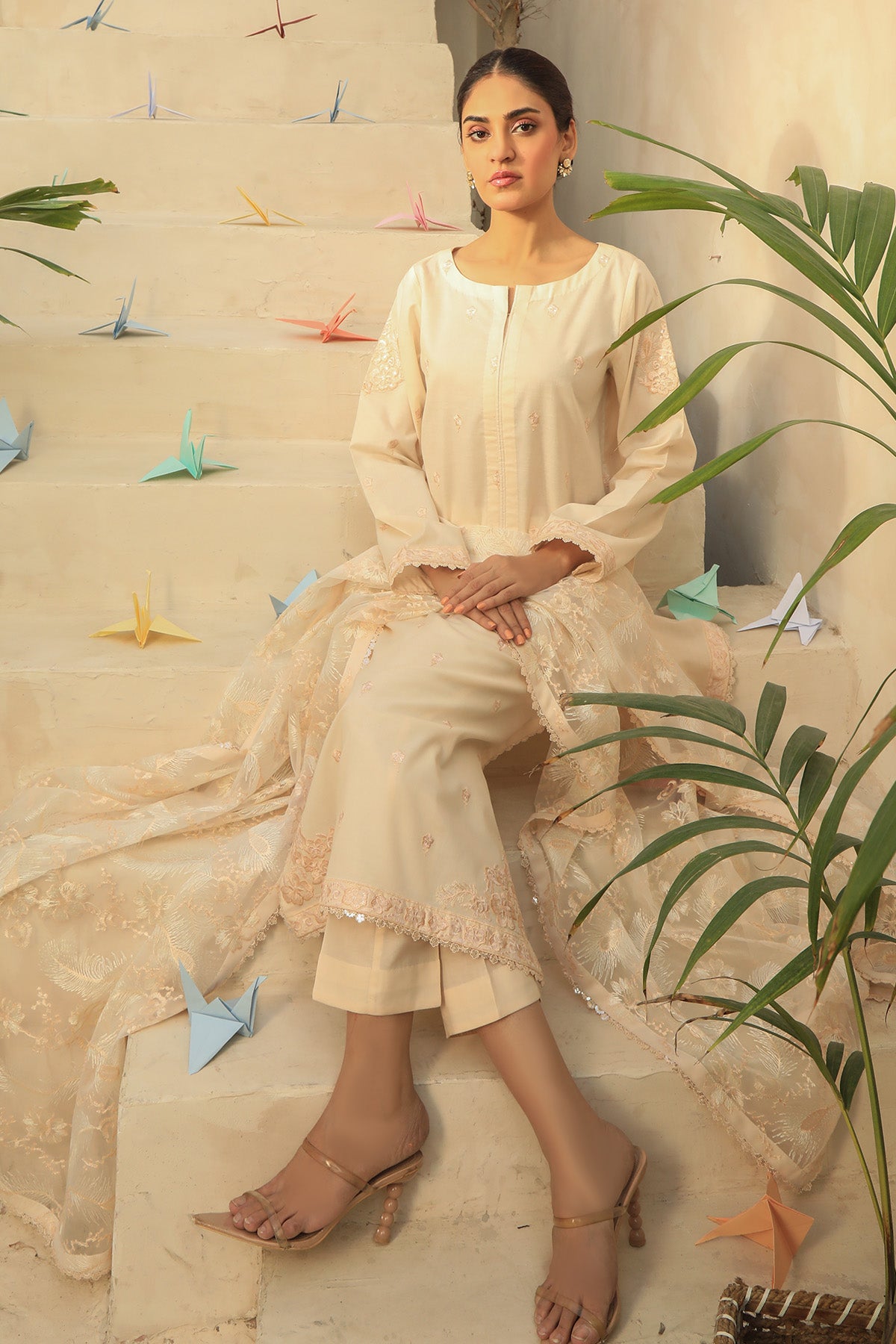 Glory - 3 piece Unstitched Embroidered Lawn Suit